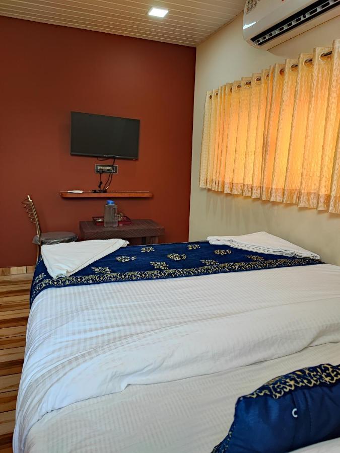Hotel Starlit 纳威孟买 外观 照片